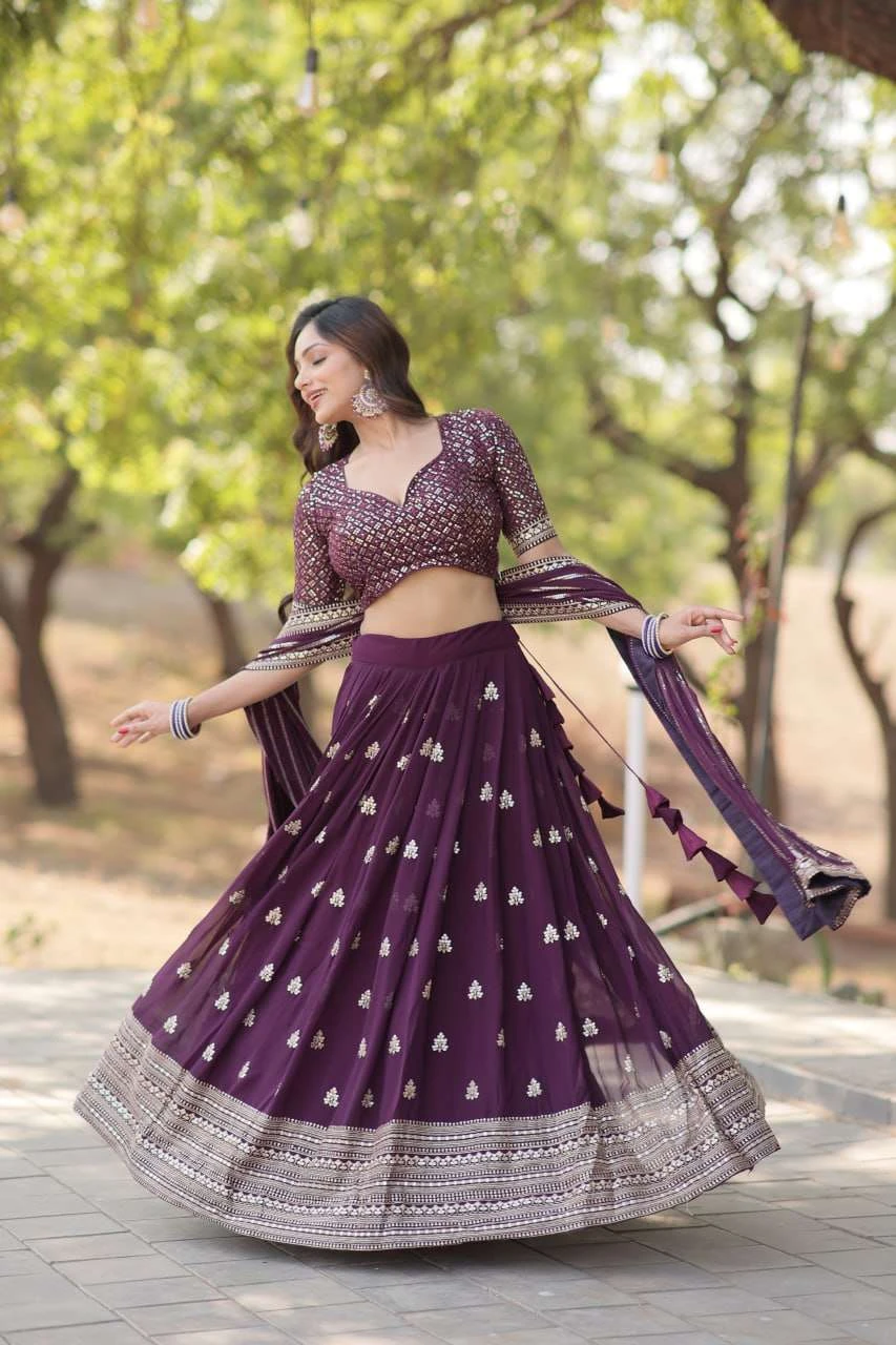 Vardan Ethnic Lw 7108 Faux Blooming Wholesale Lehenga — Wholesale Lehenga, MPA wholesale from Surat - Gallery Image 4